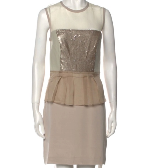 Nicole Miller Knee Length Sheath dress Size 4 - Picture 1 of 4